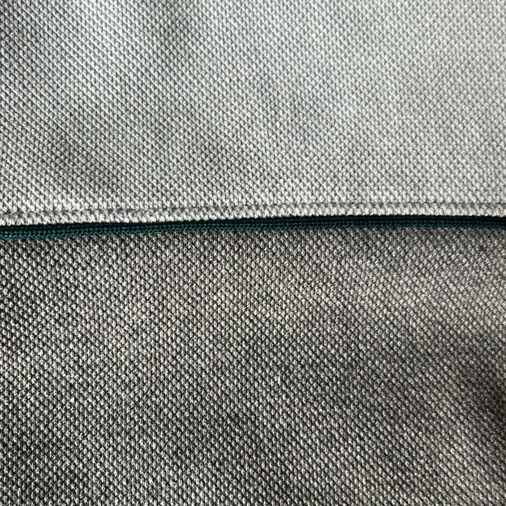 Under Armour Sweatshirt Sz: M - Picture 9 of 9